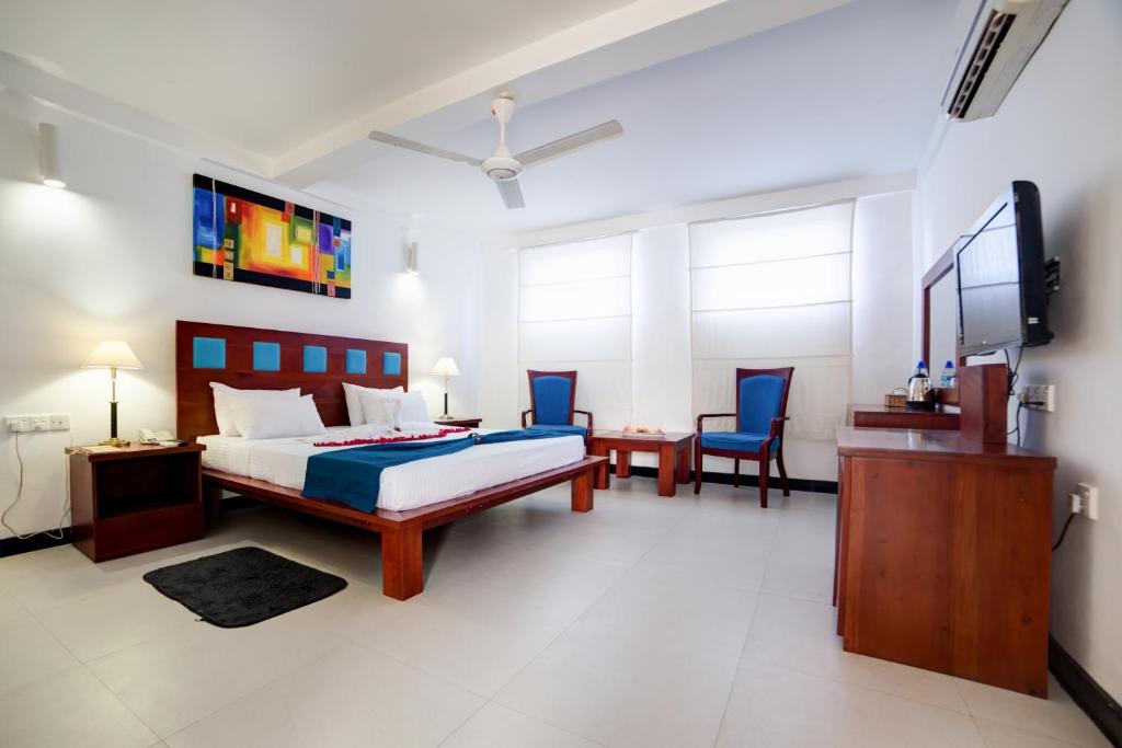 Pigeon Island Beach Resort photo 1