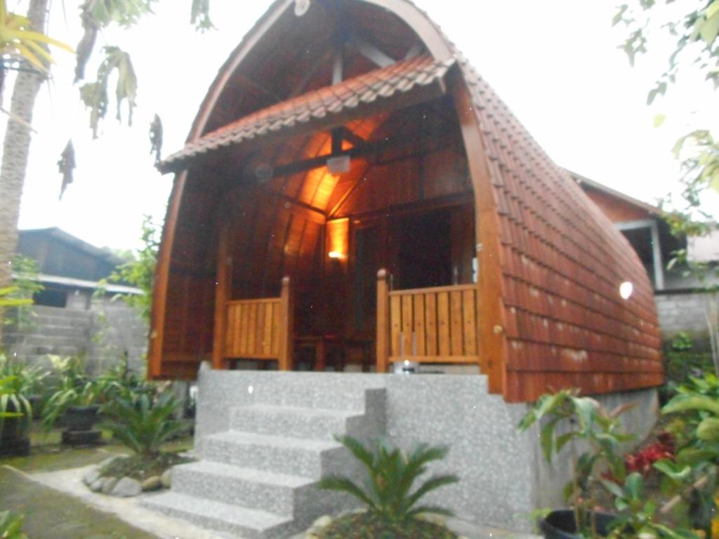 Candra Homestay Besakih photo 2