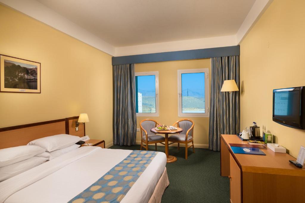 Best Western Sur Room Type - Standard King Room