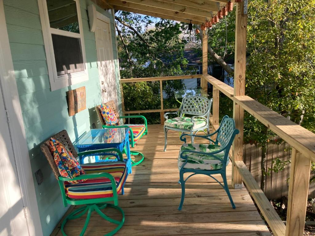 Green garden view image