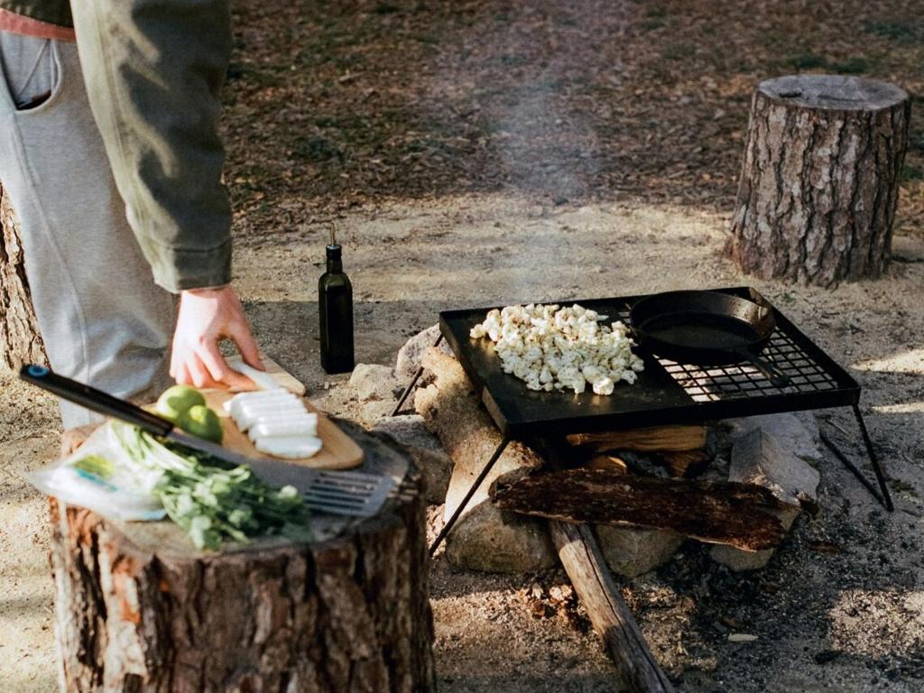 Off-Grid Cabin Tucked in Hunter Valley - Iona photo 2