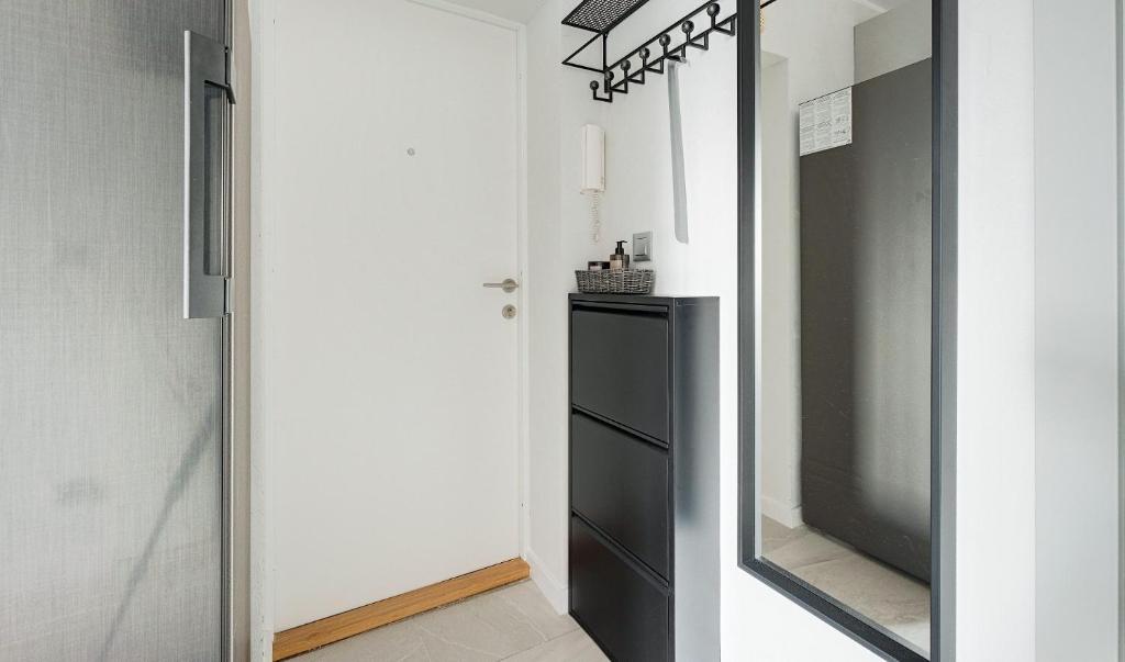 Emilii Plater 55 Center 3 bedrooms Living room balcony