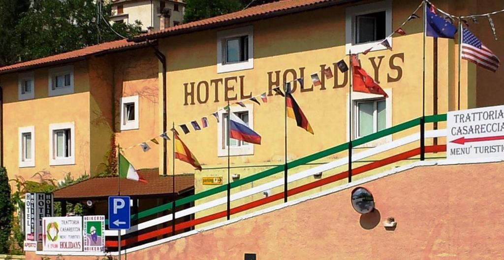 Hotel Holidays photo 1