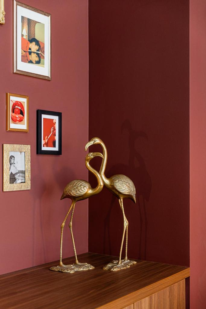 The Ostendian Room Type - Red Light Suite