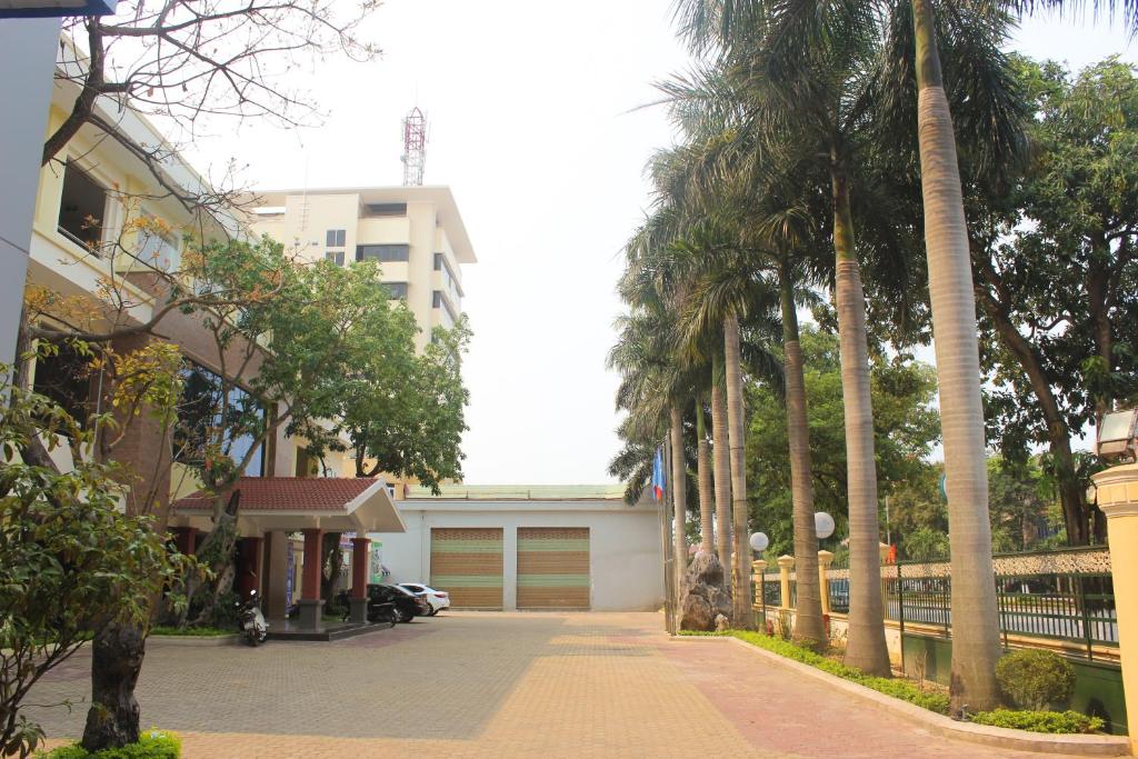Hoa Binh Hotel