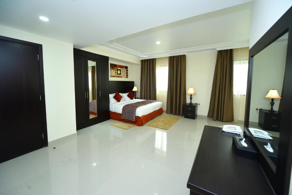 Сьюит (Люкс с 2 спальнями (для 4 взрослых)), Апарт-отель Alain Hotel Apartments Ajman