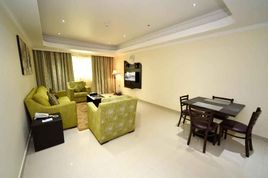 Сьюит (Люкс с 2 спальнями (для 4 взрослых)), Апарт-отель Alain Hotel Apartments Ajman