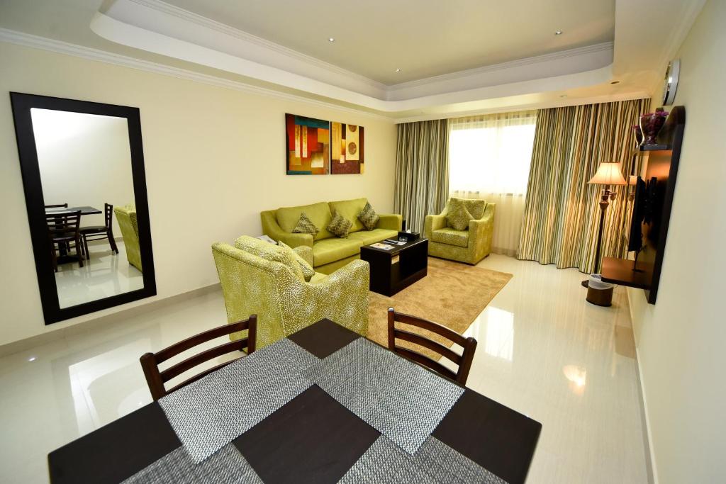Сьюит (Четырехместный суперлюкс), Апарт-отель Alain Hotel Apartments Ajman