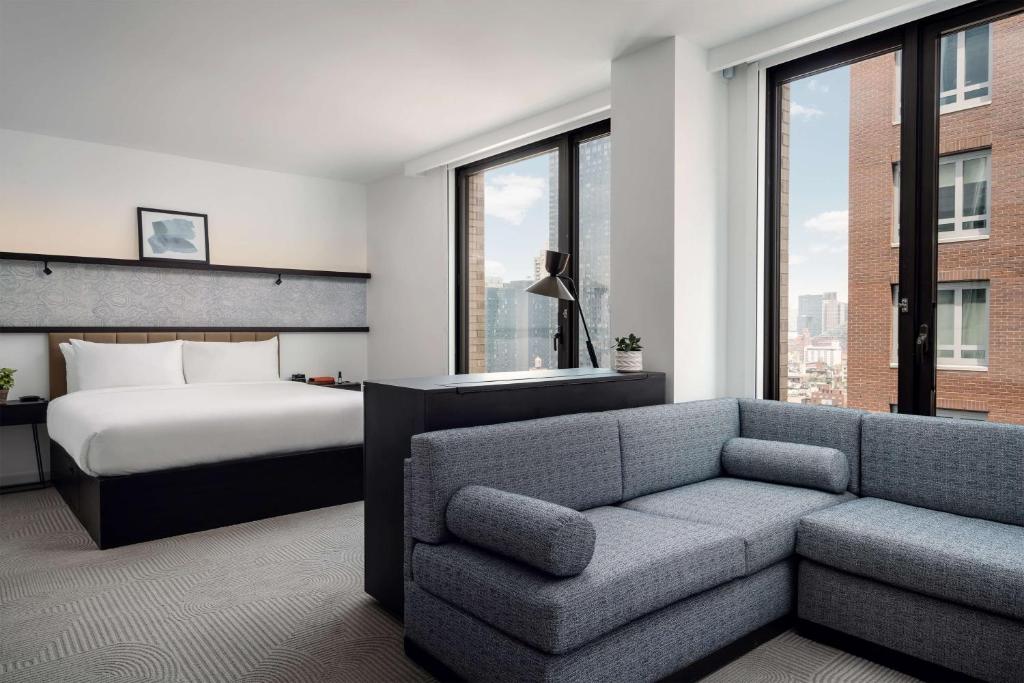 Arlo Midtown Room Type - King Suite