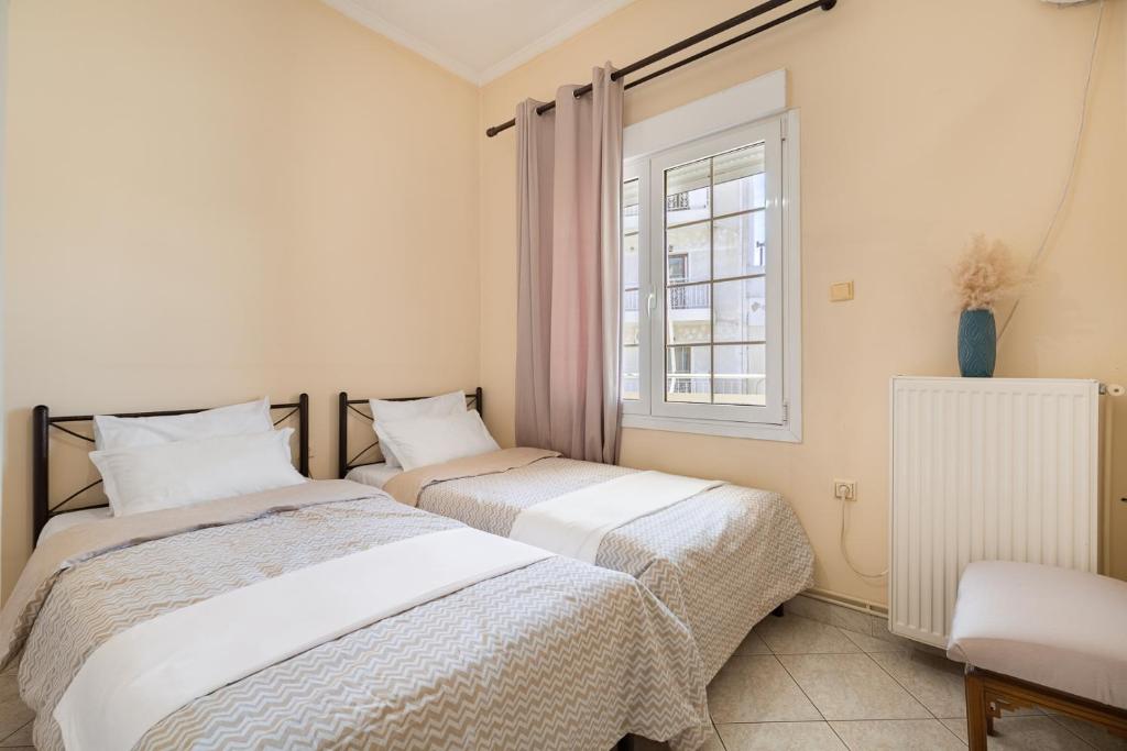 Your Home In Elefsis
