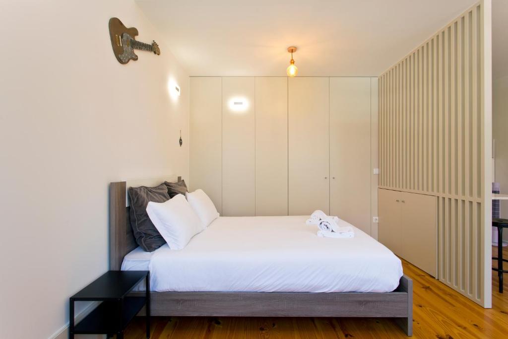 Aposentus - Premium Central Apartment 1BR - Tap to explore photos