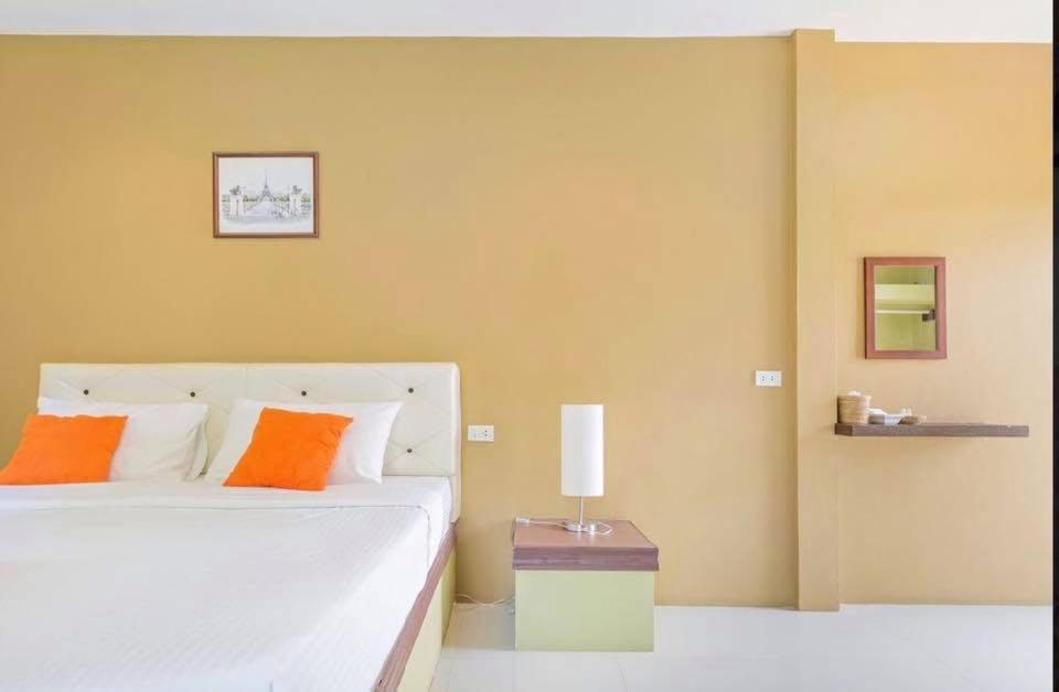 Ban Rai Saeng Duean Resort Room Type - Happiness Double Room