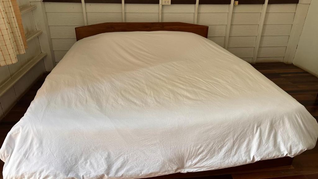 Mae Chaem Hotel and Resort Room Type - Deluxe Double Room