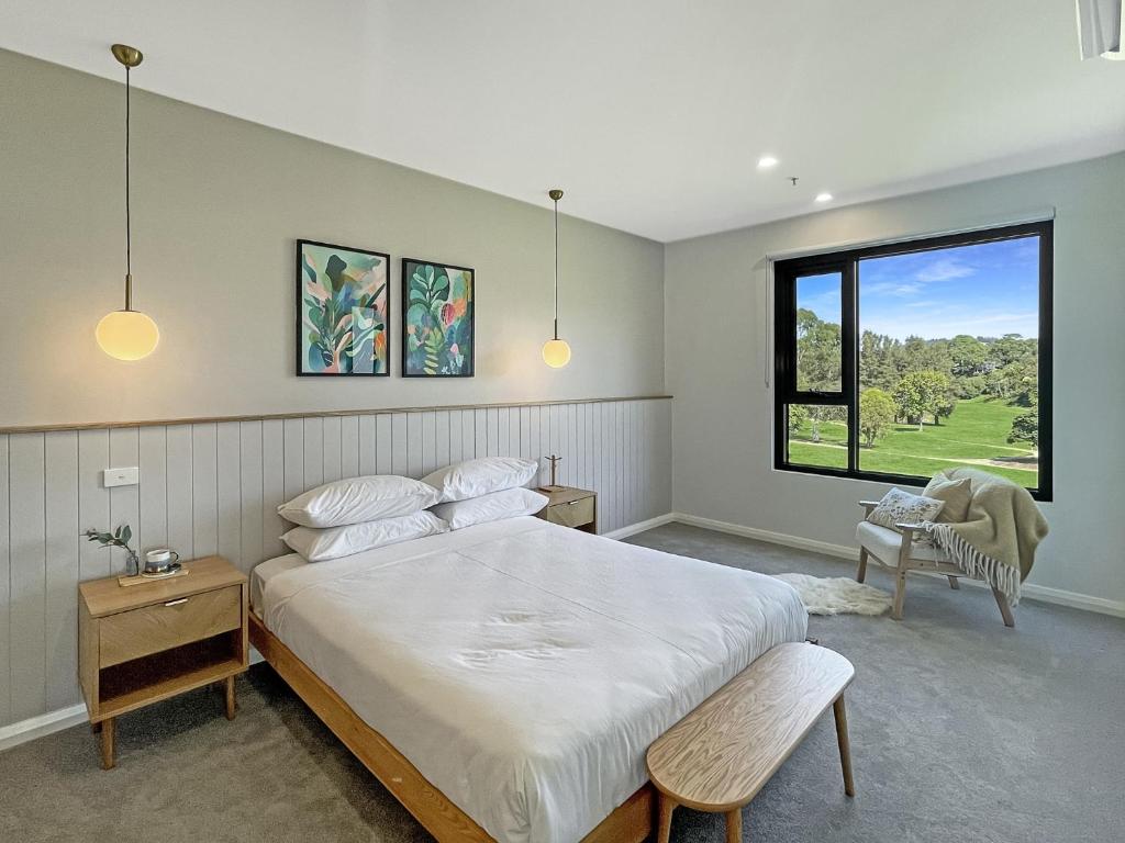 Elegant Batemans Bay Stay with Golf Course Views photo 1