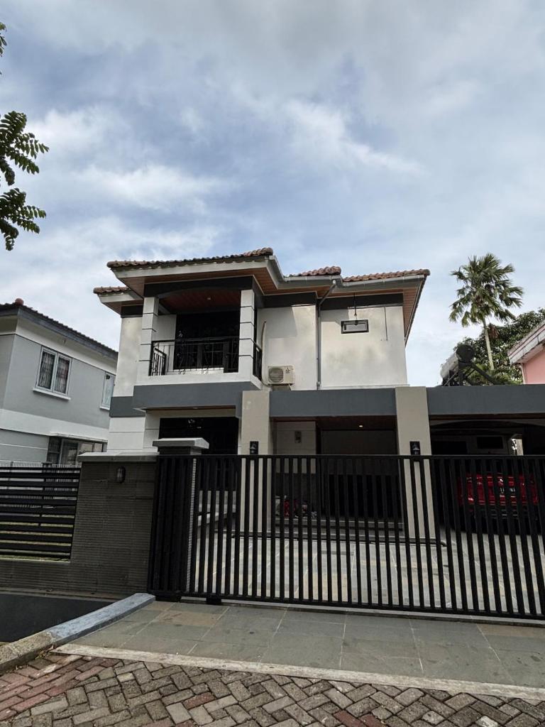 hillcure villa kota bunga puncak by citrus house photo 4