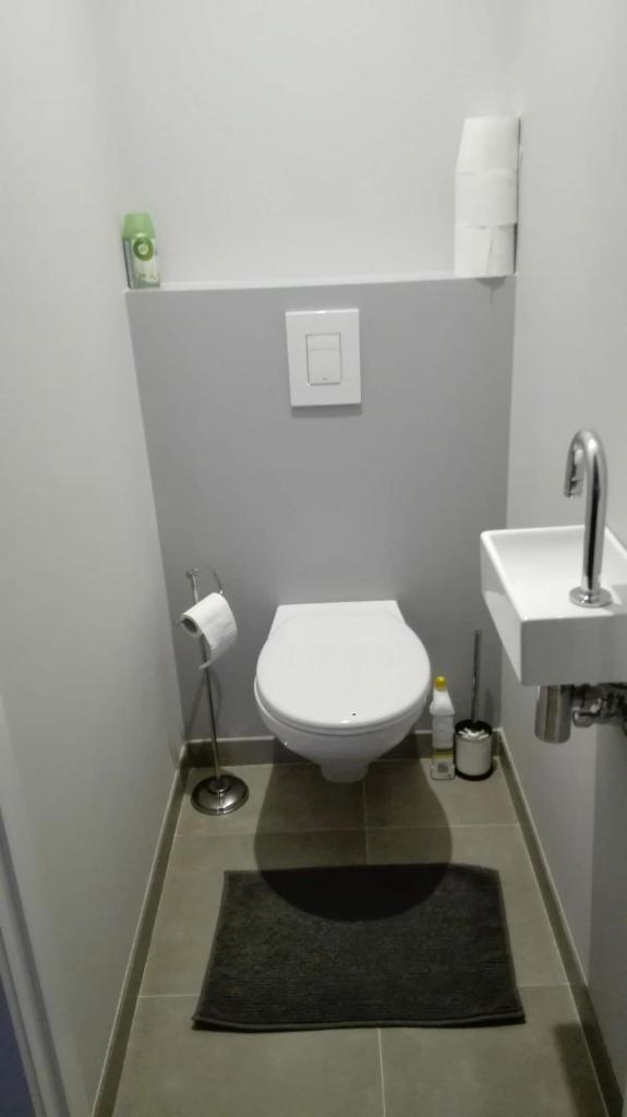 Apartment in a villa photo 4