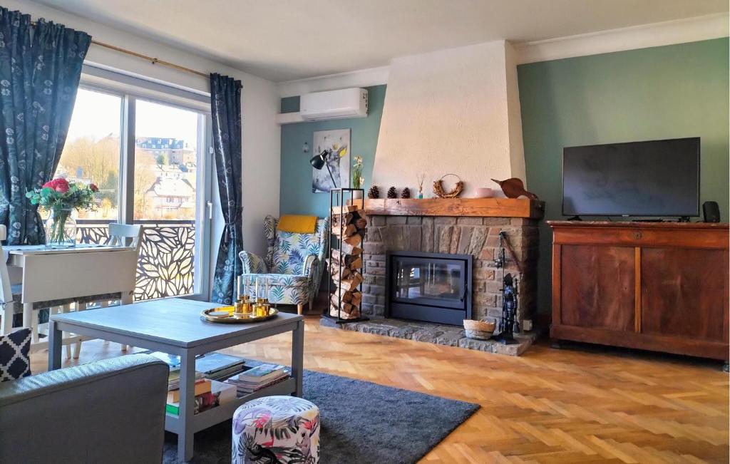 Beautiful Apartment In Bouillon photo 1