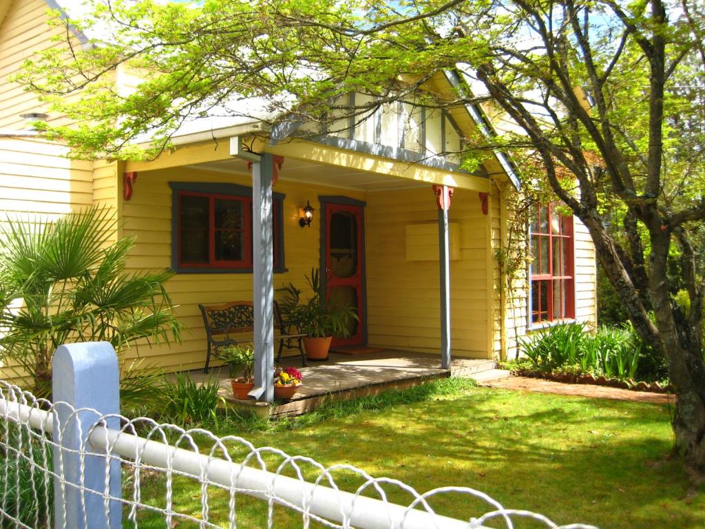 Eugenie Cottage 1930s Art Deco photo 2