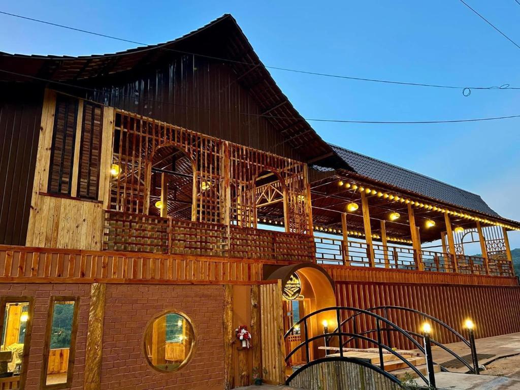 Mae Klang Luang Villa แม่กลางหลวงวิลล่า, Chiang Mai