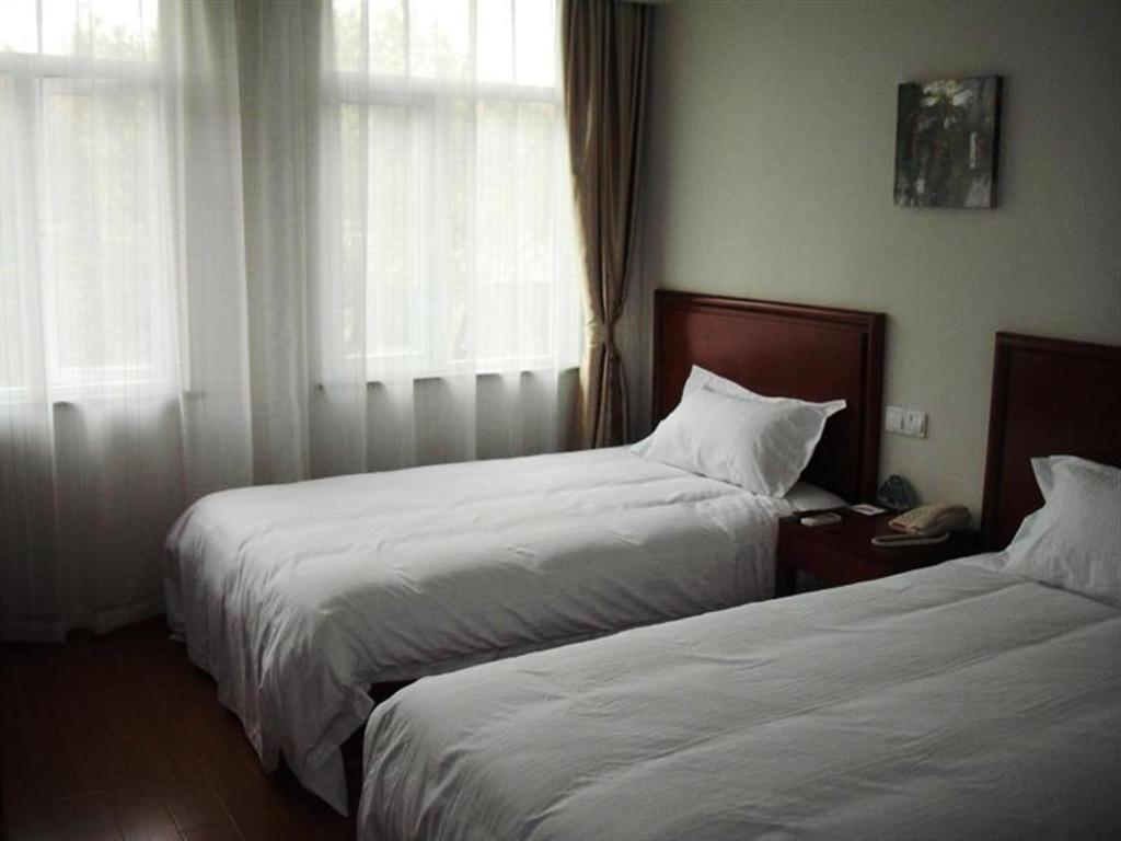 Двухместный (Двухместный номер с 2 отдельными кроватями), GreenTree Inn Zhejiang Ningbo East Bus Station Express Hotel
