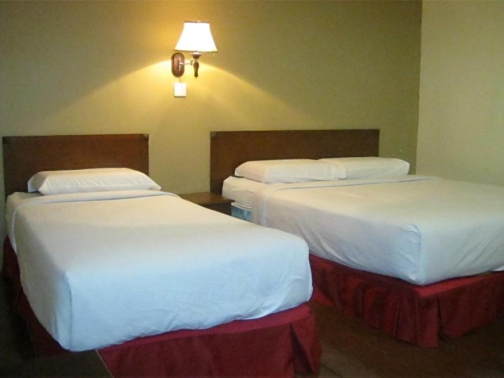 Eastana Cherating Beach Resort photo 2