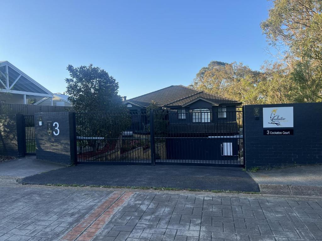 Cockatoo Retreat