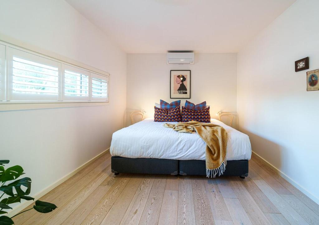 Signature Accommodation Montez House Pool Retreat photo 3