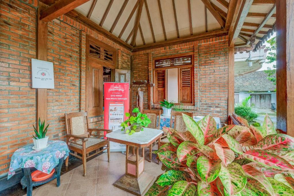 OYO Homes 90987 Desa Wisata Gabugan Syariah photo 1