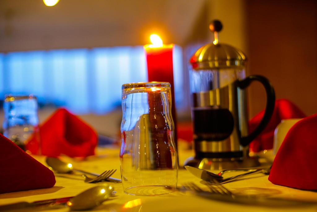 Katomi Kingdom Resort Entebbe photo 4