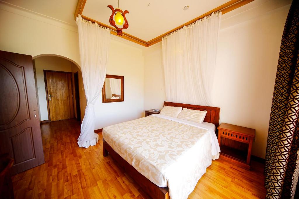 Katomi Kingdom Resort Entebbe photo 3