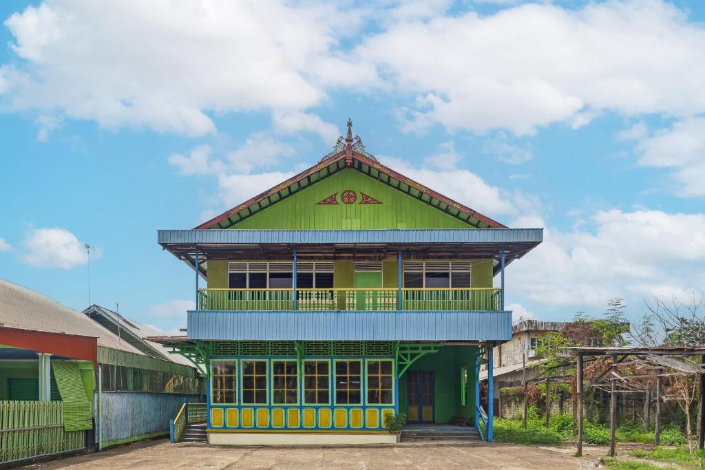 Hotel O Losmen Bahalap Syariah MarabahanNearSiring Marabahan (Ulek Barito) photo 1