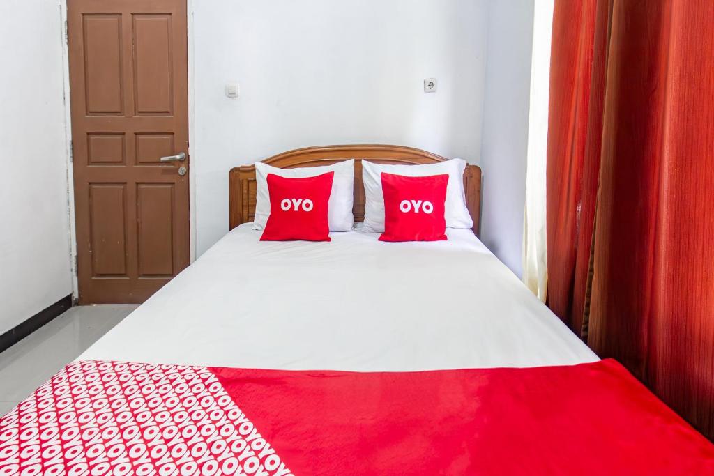 OYO Life 93409 Anugrah House - Tap to explore photos