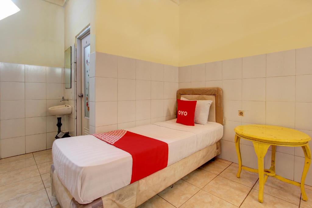 Hotel O Wisma Subur Syariah - Tap to explore photos