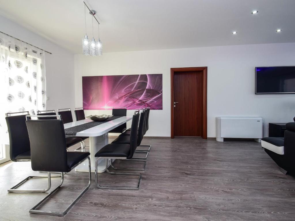 Modern Relaxing Villa in Zaton photo 1
