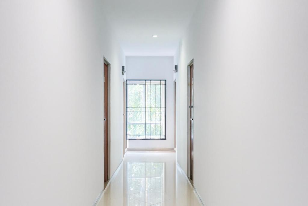 Hotel O California 2NearNagoya Hill Shopping Mall photo 1