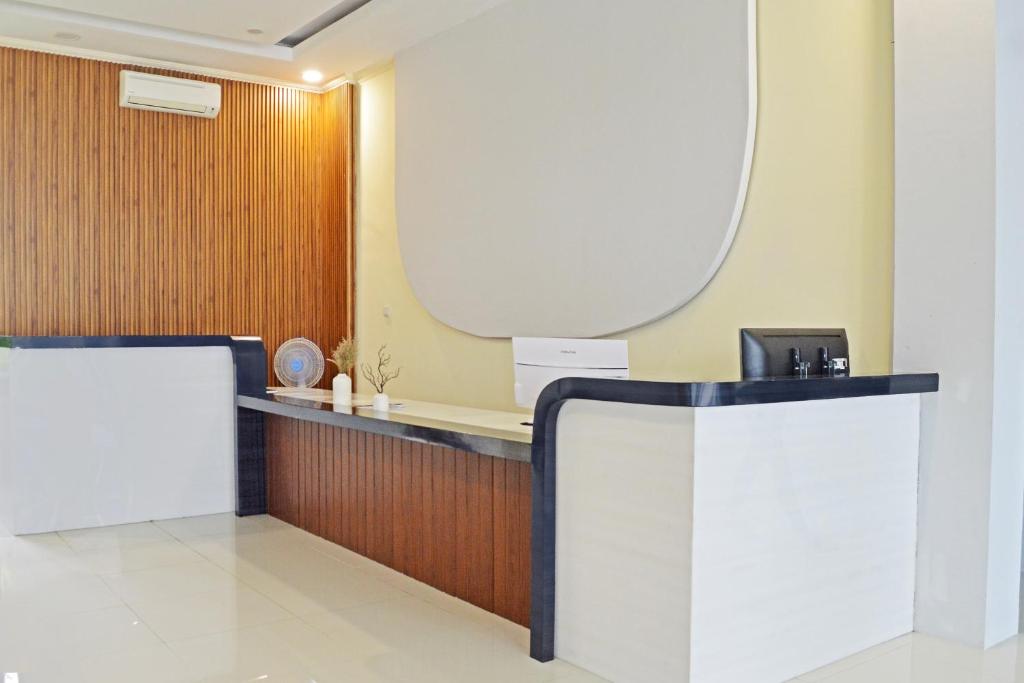 Collection O Balikpapan Near Balikpapan Super Block Formerly City Inn Hotel photo 3