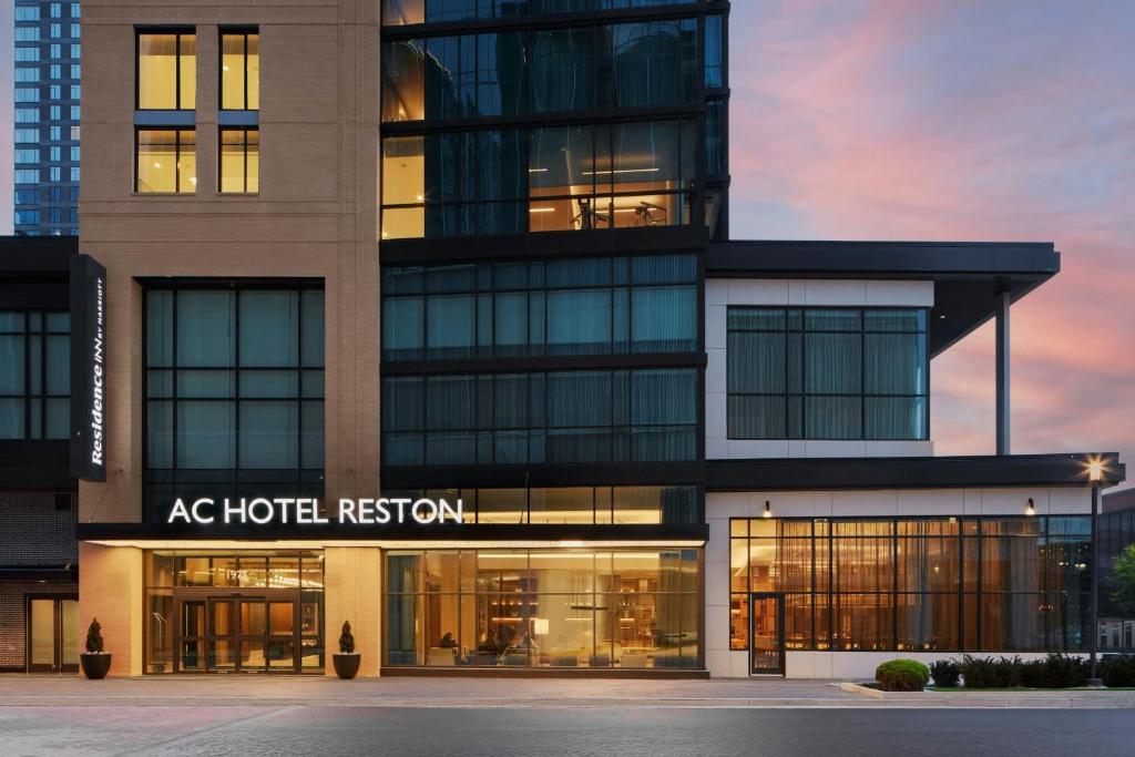 AC Hotel by Marriott Reston image