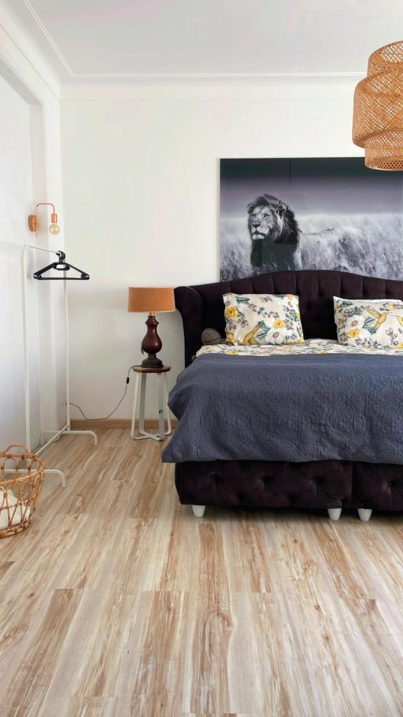 Sunny apartment near atomium parking free photo 3