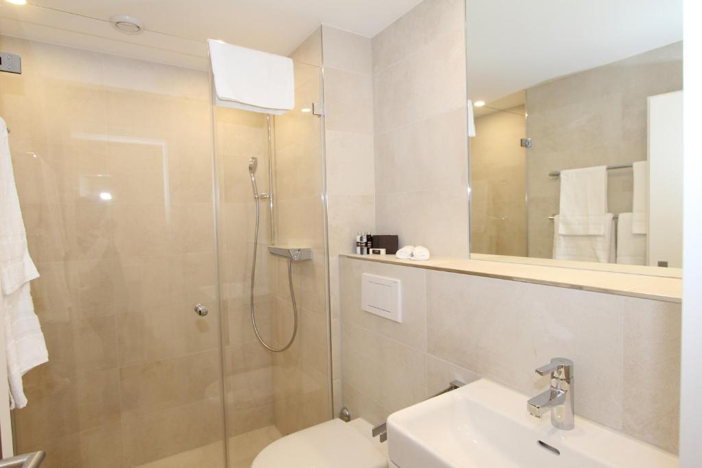 Апартаменты (Улучшенные апартаменты в пентхаусе), City Stay Furnished Apartments - Forchstrasse