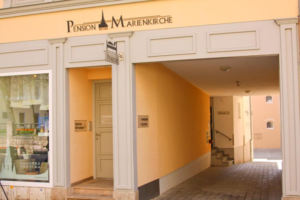 Pension bei der Marienkirche photo 2