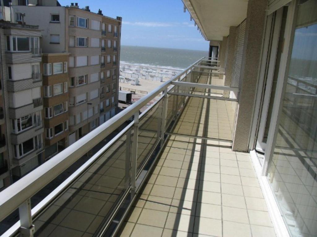 Renovated apartment with sea-views photo 4
