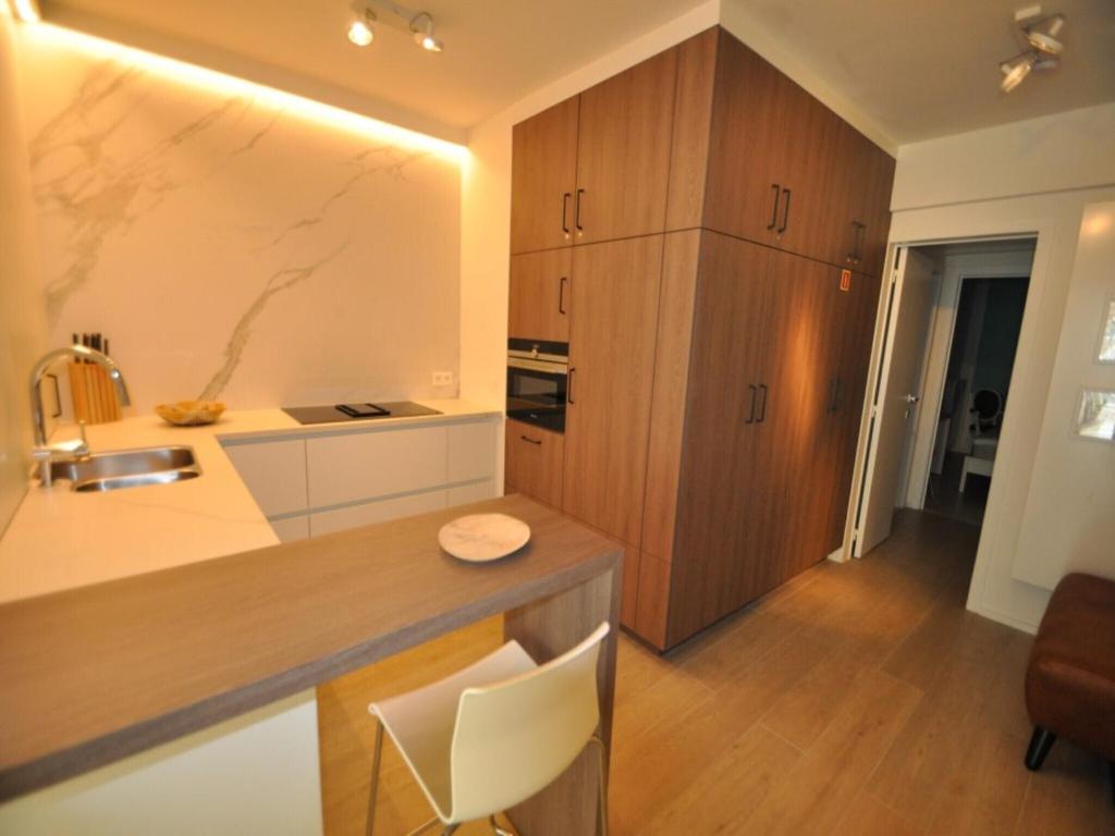 Renovated apartment with sea-views photo 2