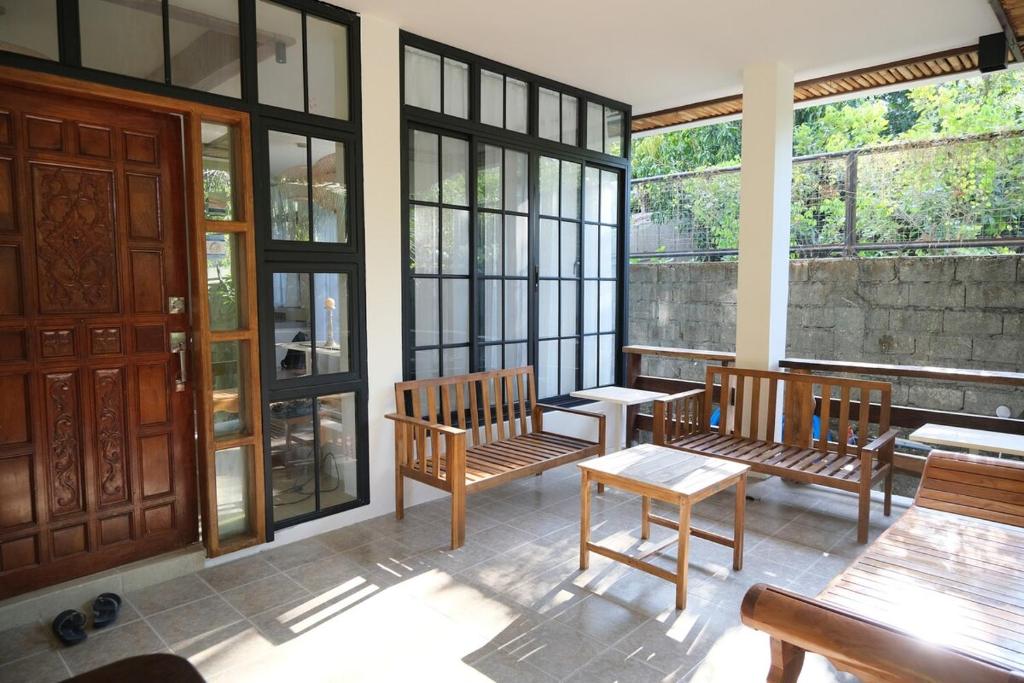 Casa Frania, Balaoan