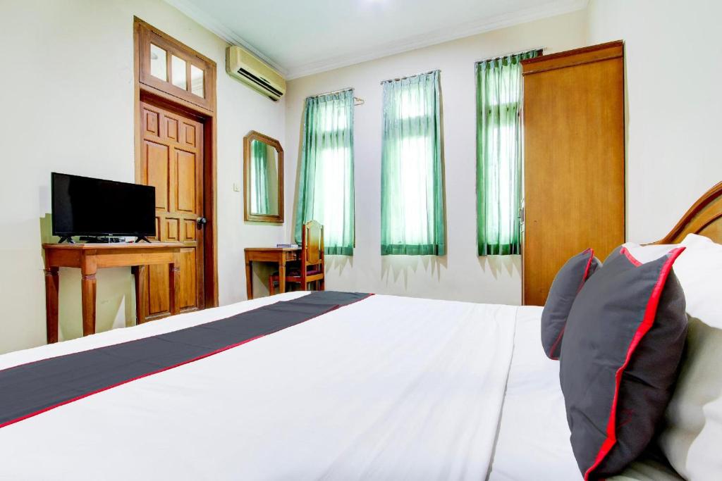 Hotel O Manahan Near Stadium Manahan Solo Formerly Atma Bhakti photo 2