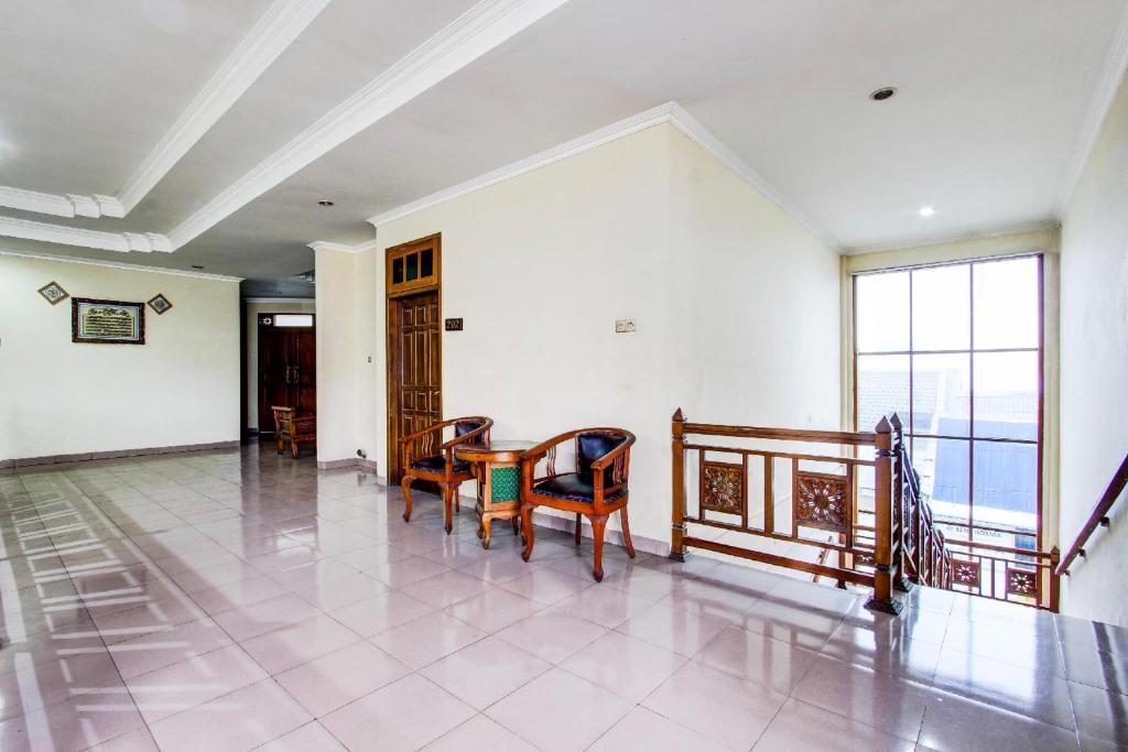 Hotel O Manahan Near Stadium Manahan Solo Formerly Atma Bhakti photo 4