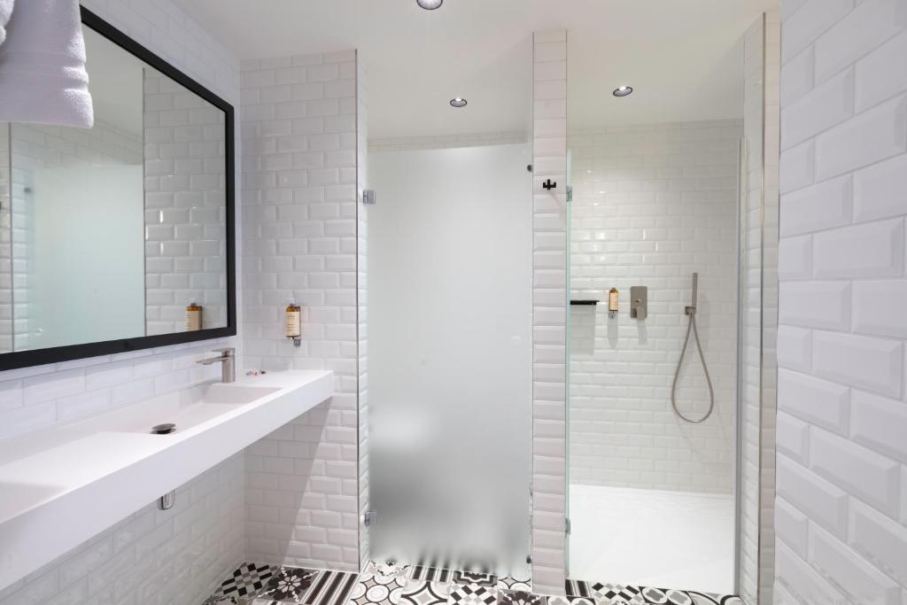 Hotel Leo Station et Annexes Room Type - Superior Double Room