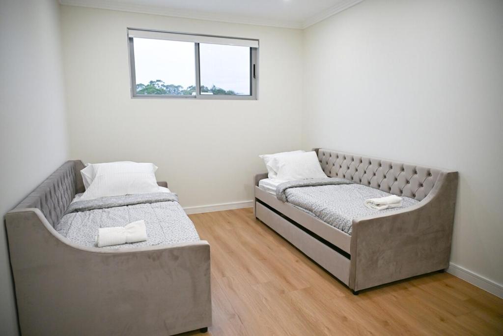 Luxury Home in the Heart of Western Sydney photo 2