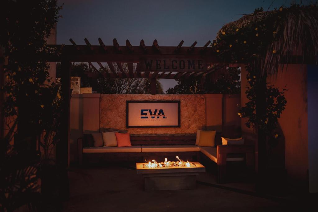 Eva Spa Resort Pool Rooftop Views photo 3