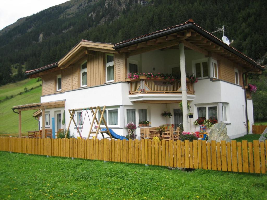 Alpina Appartement photo 1