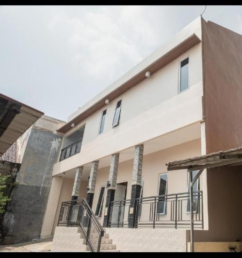 Hotel O Jatibening Residence Syariah